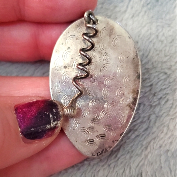 Sterling Silver Egg Shaped Stamped Reversible Abstract Pendant with Squiggle - Picture 1 of 5